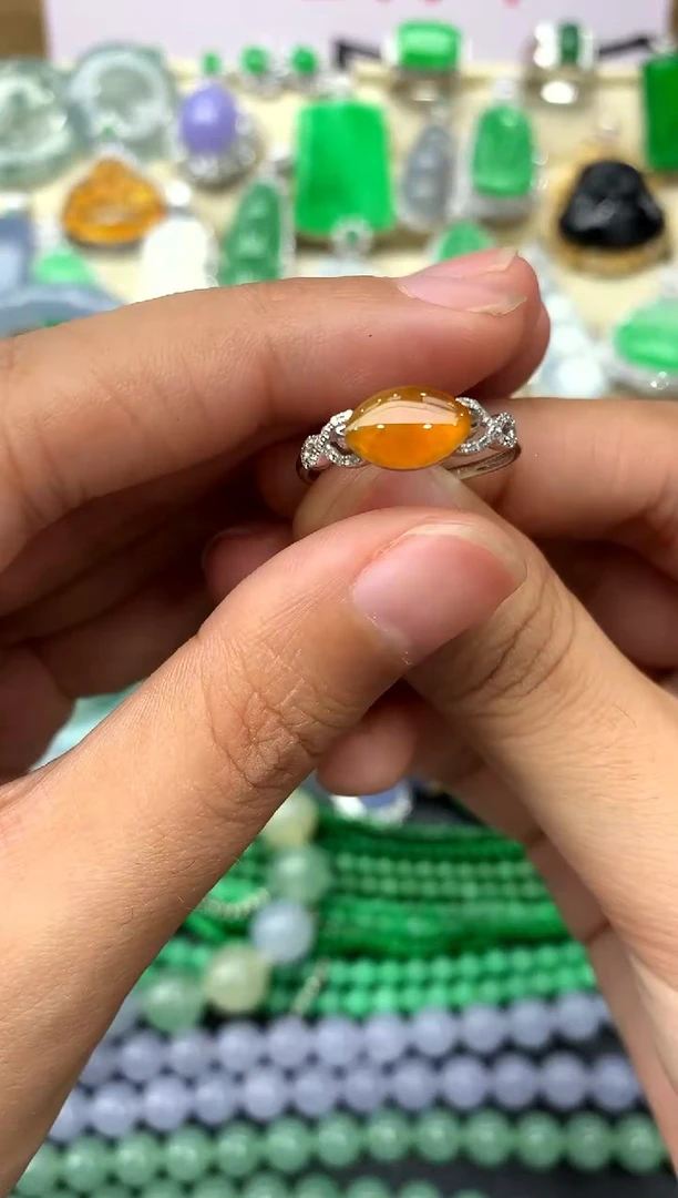 翡翠戒指18K金镶嵌209-中国好珍宝
