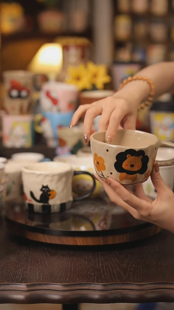 摆件景德镇釉下彩绘设计师款式陶瓷