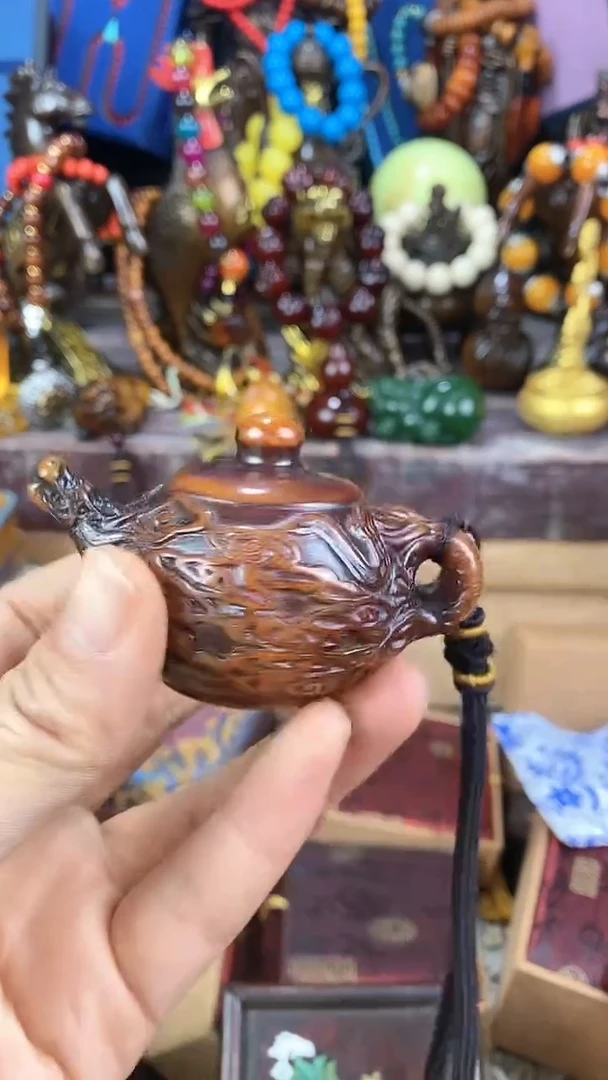 【闪购商品】蜜蜡颈饰未镶嵌猪妹精品专属链接