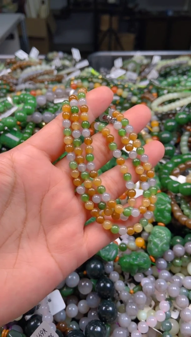 和田玉未镶嵌颈饰1