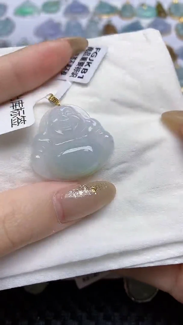 【闪购商品】翡翠颈饰18K金镶嵌天然翡翠A货