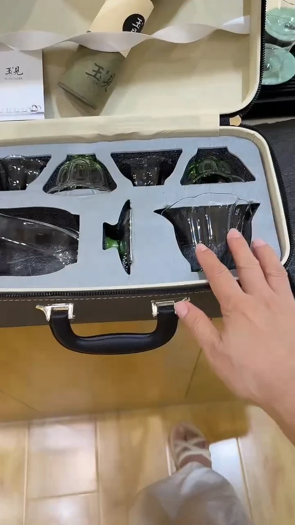 微瑕咏露玻璃盖碗套组