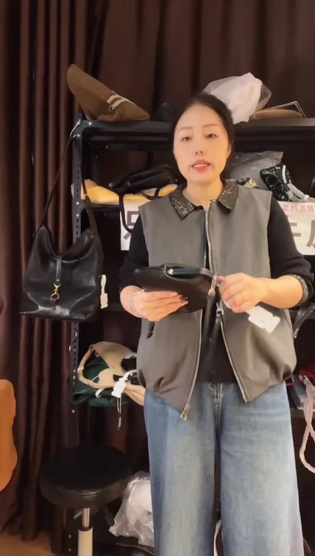 牛皮（革）高端订制时尚百搭女士手提斜跨包