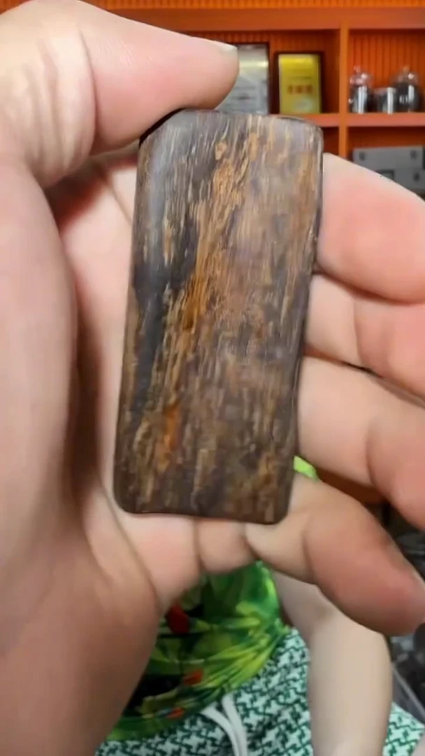 沉香吊坠265号吊坠多样性发一