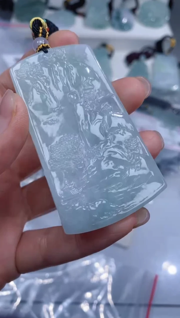 颈饰未镶嵌翡翠吊坠