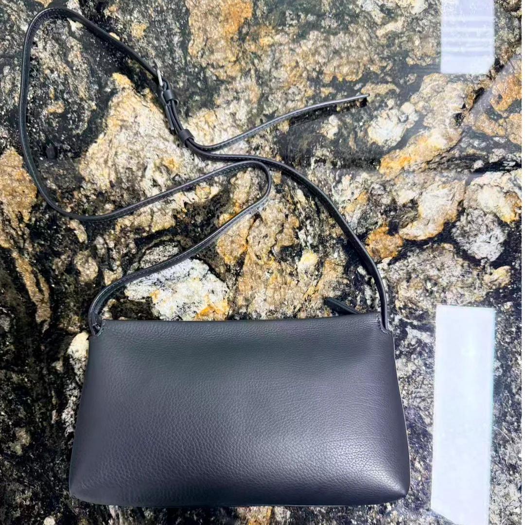 名伦世家 TR Rene斜挎包-胎牛皮轻奢休闲百搭