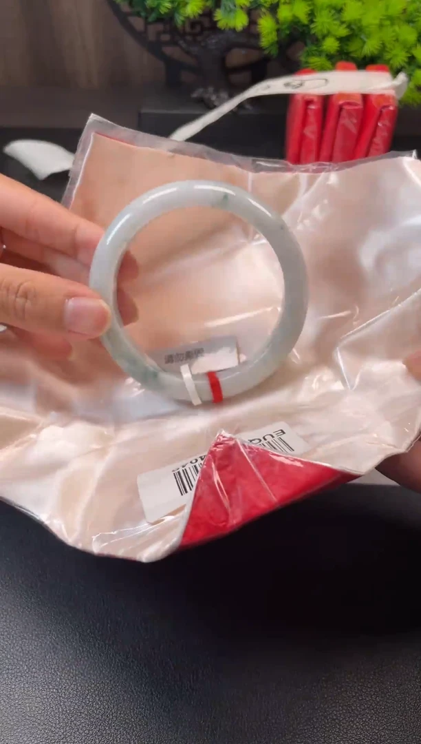 未镶嵌手镯翡翠59831