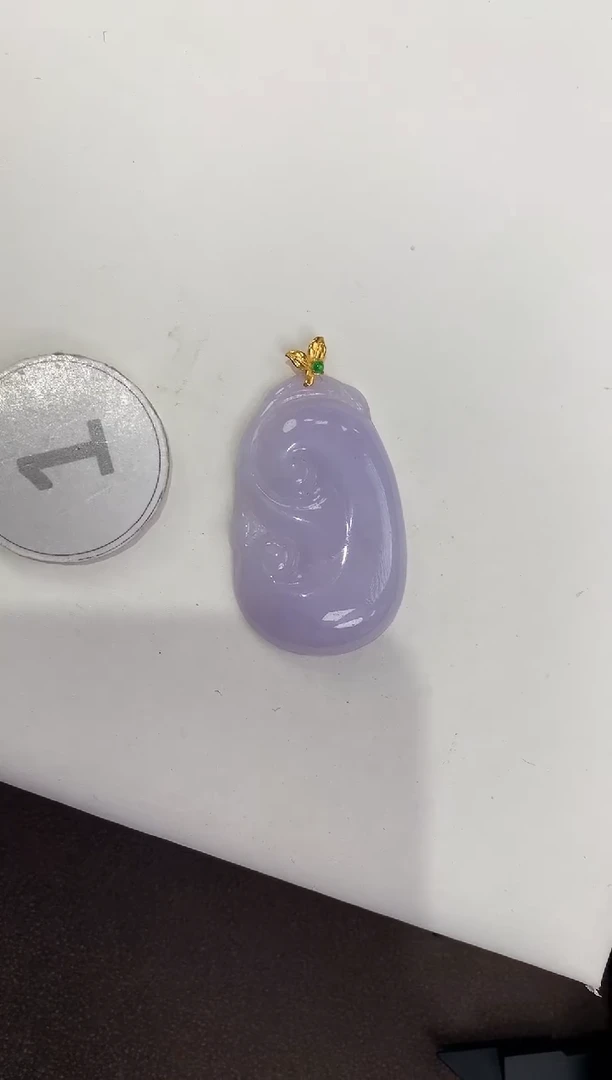 颈饰18K金镶嵌翡翠天然缅甸a货翡翠