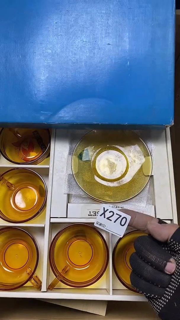 瓷片智****哥X270默认微瑕，谨慎参拍