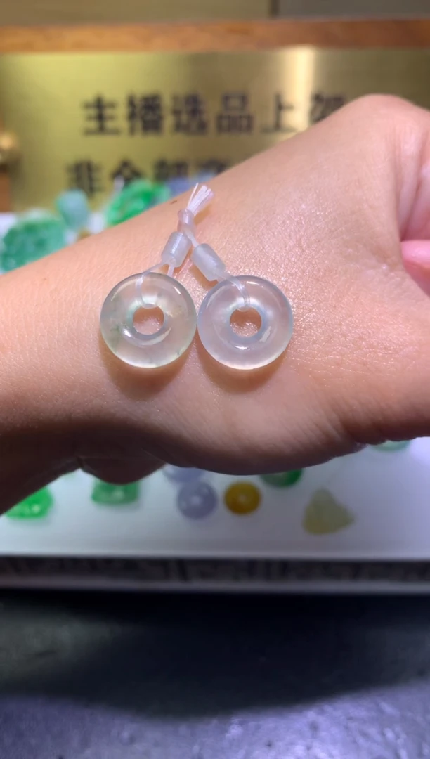 未镶嵌定制翡翠毛货