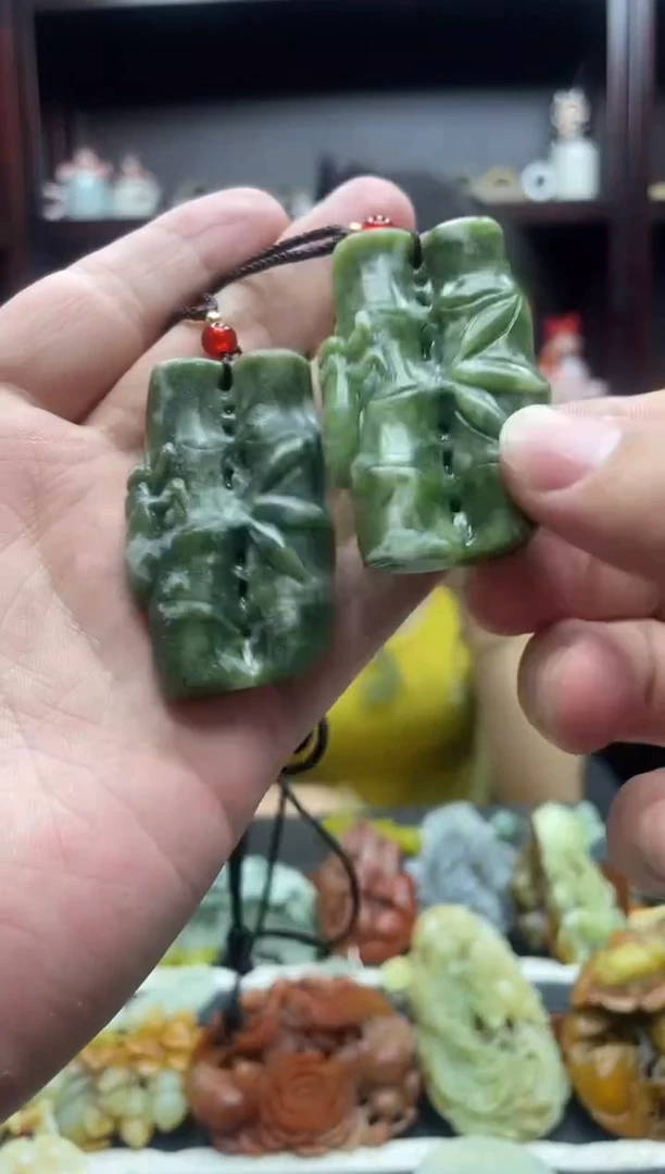 岫玉未镶嵌吊坠·多样性发货*拍一发一