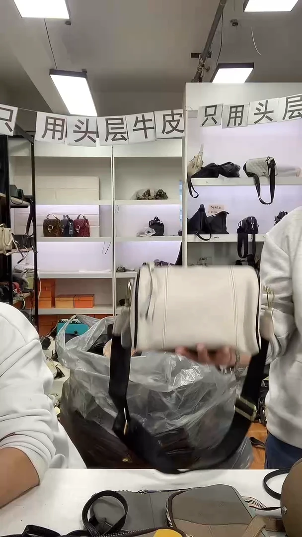 头层牛皮清货微瑕  00306