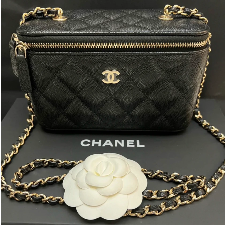 99新 Chanel/香奈儿 【双双特价】22S 长盒子化妆包 31开 浅金扣