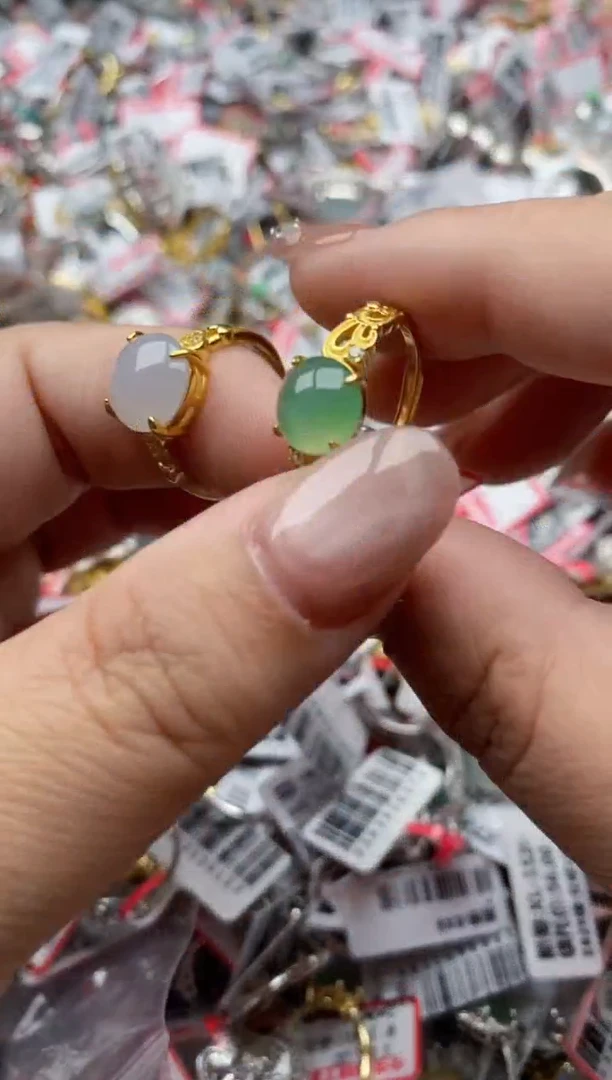 【闪购商品】翡翠戒指银S925镶嵌4444---2