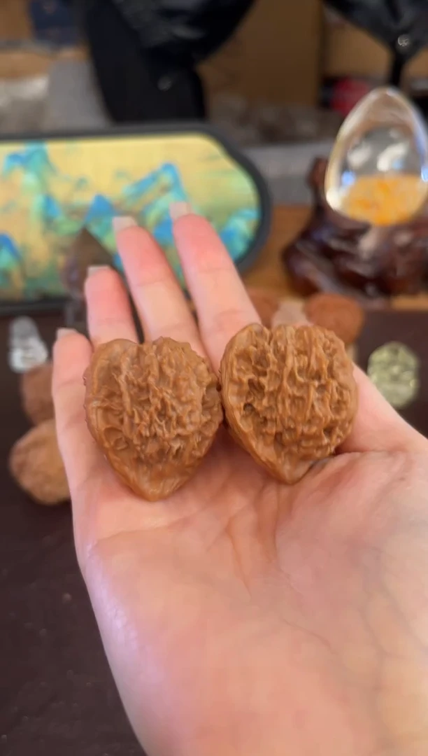 吊坠文玩核桃38尺寸三角刺纹全品，三角壮行