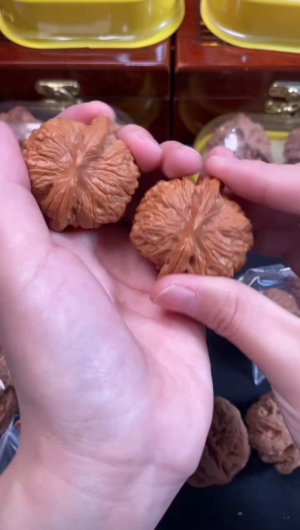 把件文玩核桃血麒麟41尺Q428