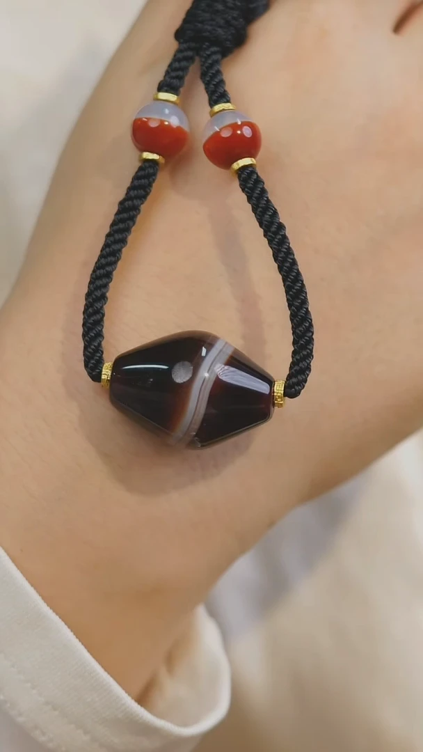 【闪购商品】玛瑙/玉髓项链未镶嵌多样性发其一