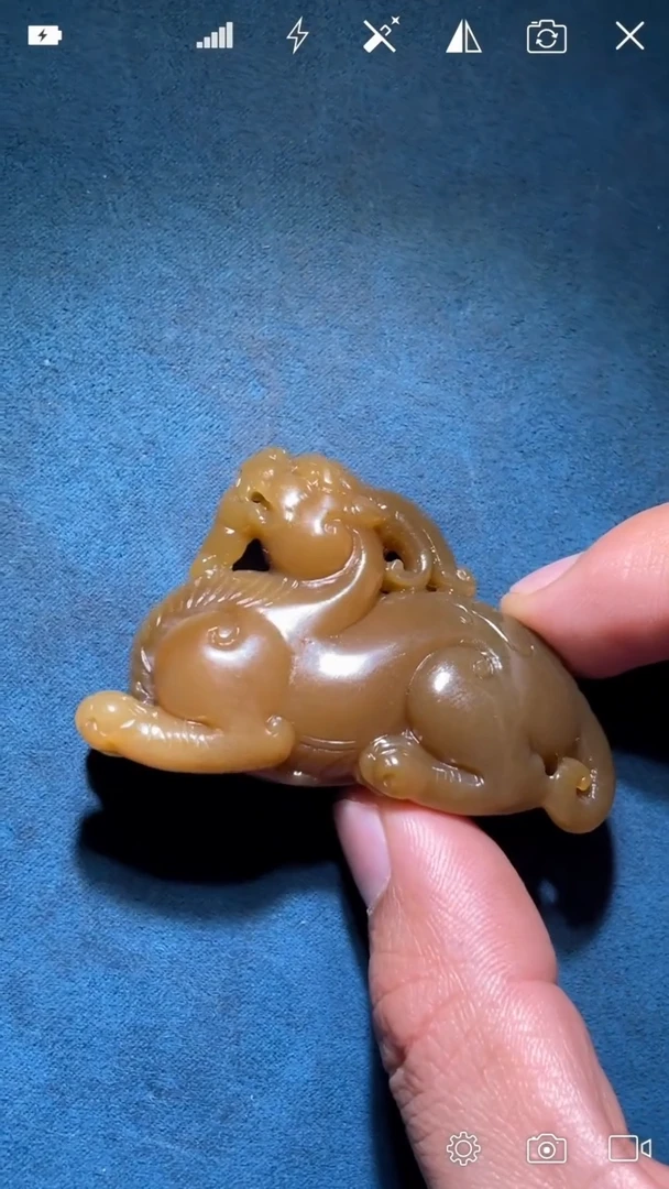 未镶嵌和田玉把件JY 糖玉 貔貅