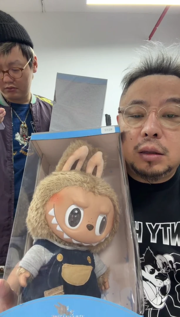 静态1拉嘎布黑皮一个