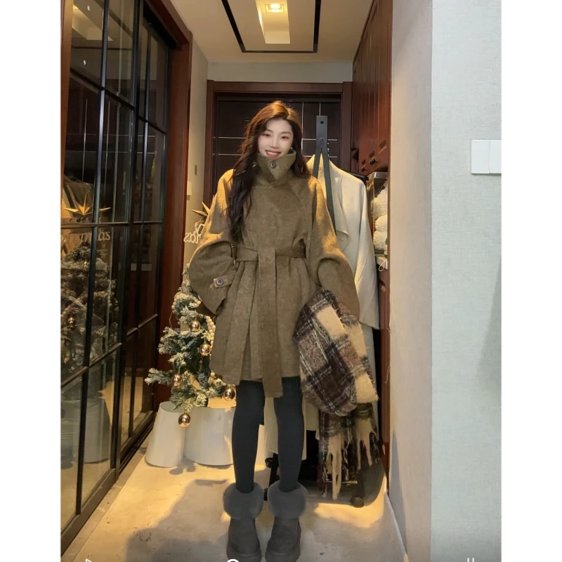 【汪周粥专属】毛呢外套秋冬中长款冬季短款时尚插肩袖8212-1