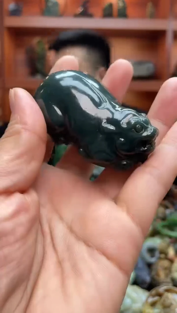 未镶嵌和田玉把件1