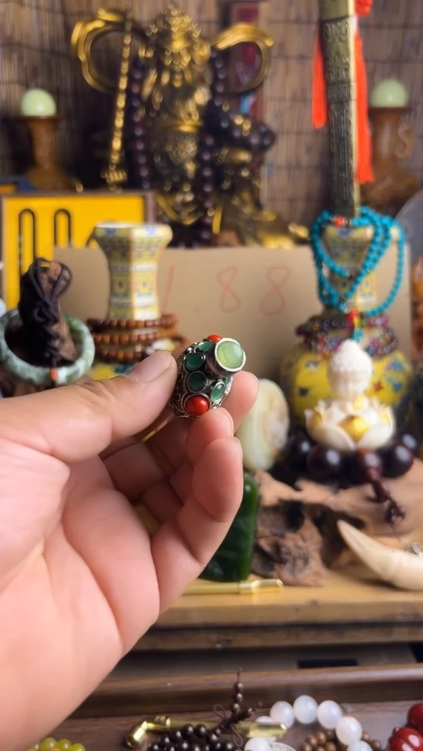 吊坠滴血莲花菩提逸品轩精选