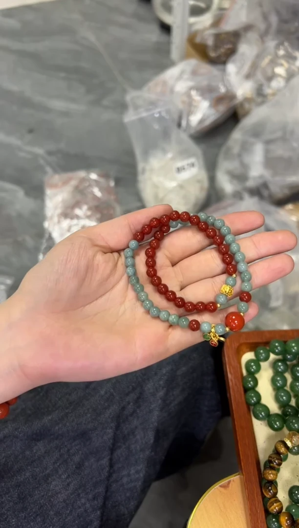 【闪购商品】翡翠手链未镶嵌蓝水翡翠柿子红款双圈[0661]