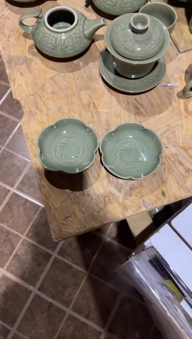 微瑕耀州窑青瓷蘸料碟一对