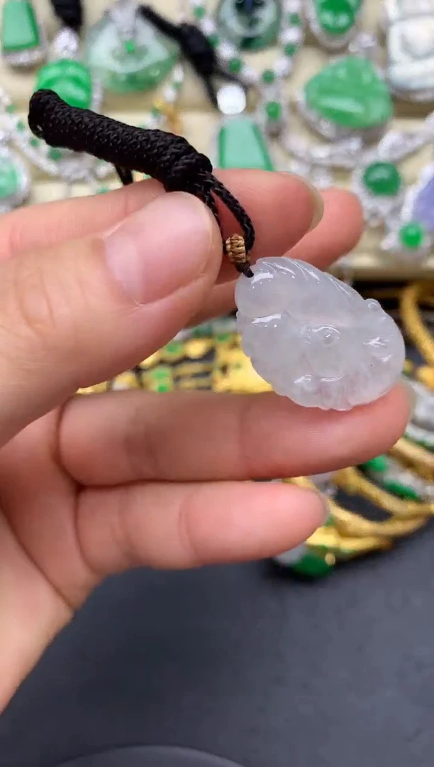 翡翠未镶嵌颈饰7-中国好珍宝