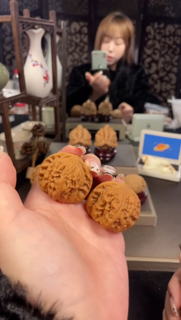 【闪购商品】文玩核桃把件野狼39尺-34