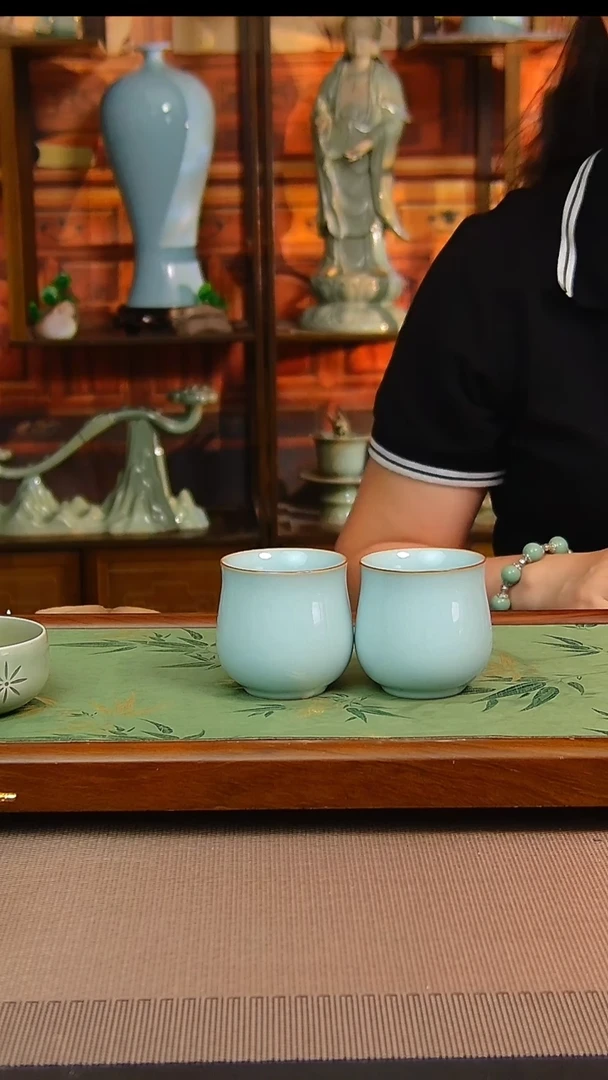 瓷片原矿汝瓷福利单杯一对，全品