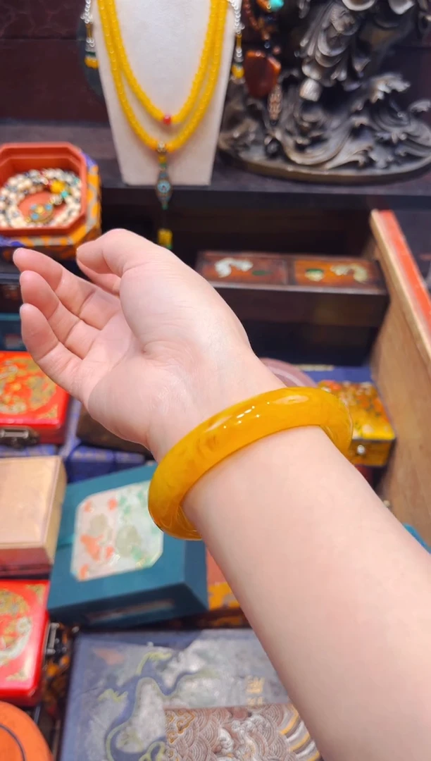 【闪购商品】蜜蜡裸石未镶嵌欣妹专属精选链接b111222