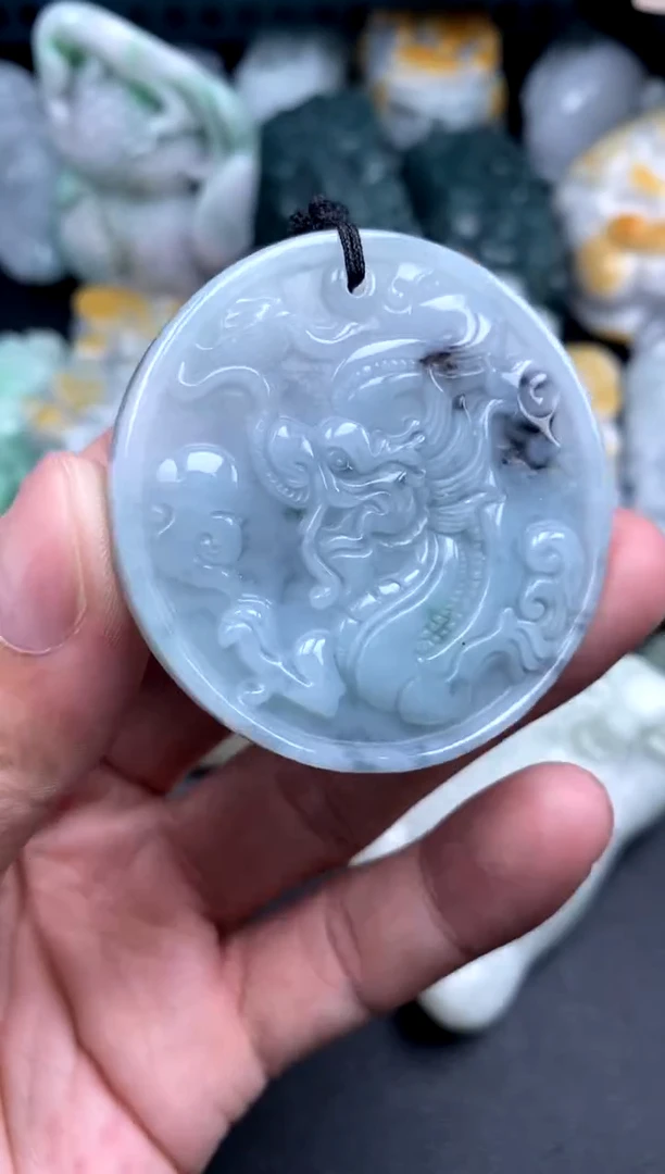 吊坠(不含链)未镶嵌翡翠1