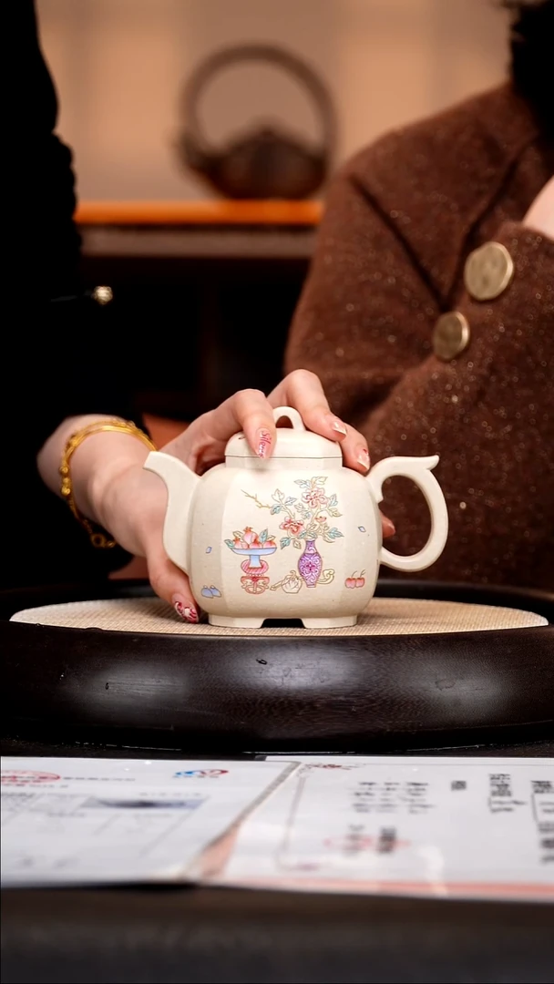 茶壶紫砂YLX117  涪陵八方   羊脂白玉段