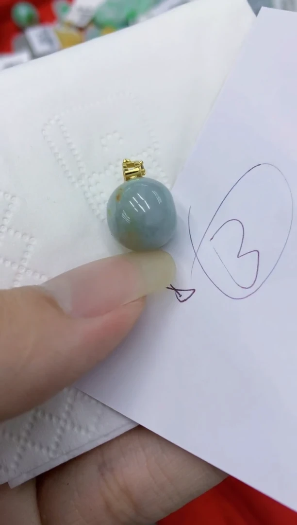 翡翠未镶嵌颈饰111111111111