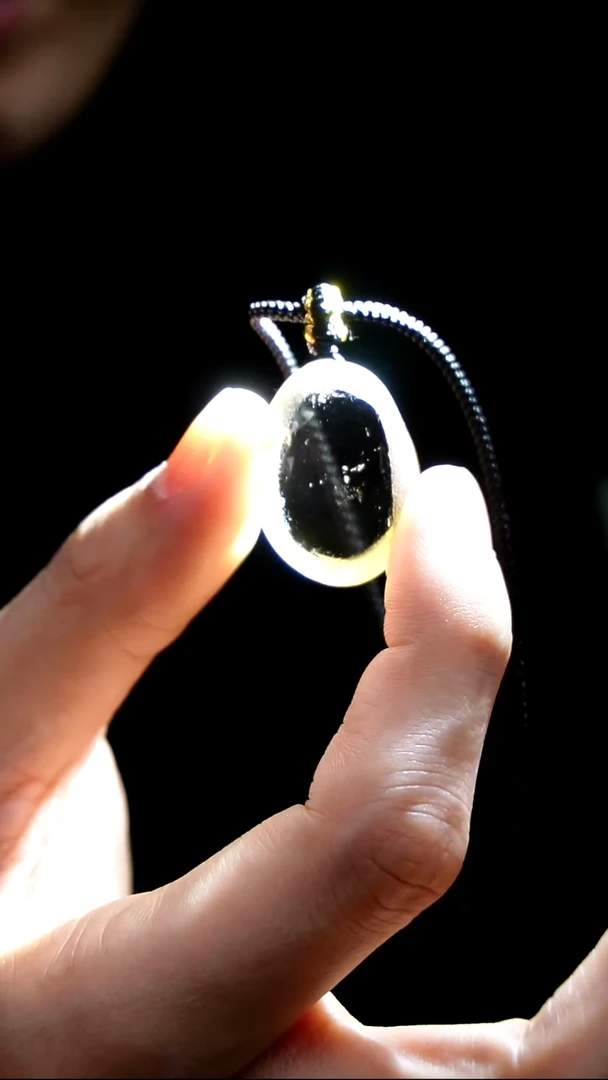 吊坠(赠链)未镶嵌水晶水晶