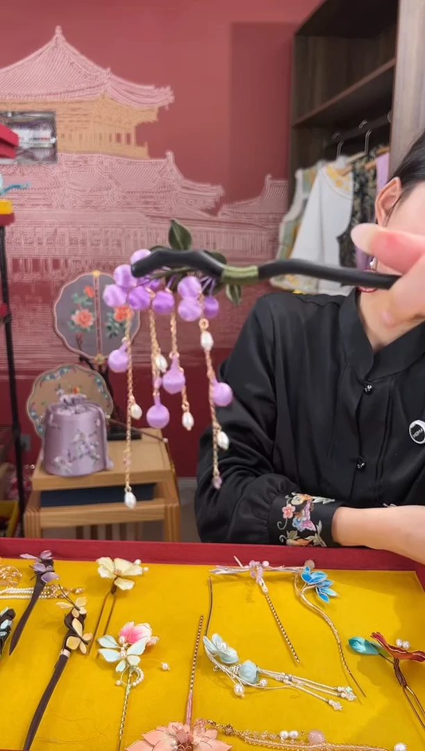 【闪购商品】刺绣非遗绒花（发饰）