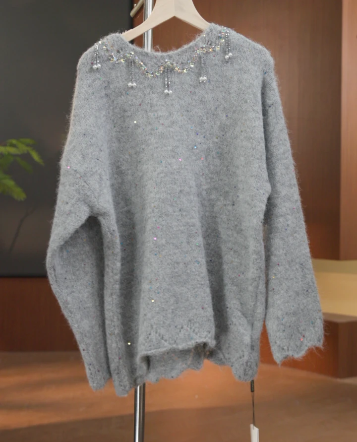 801-25929灰 针织长袖圆领慵懒风毛针织衫气质女装