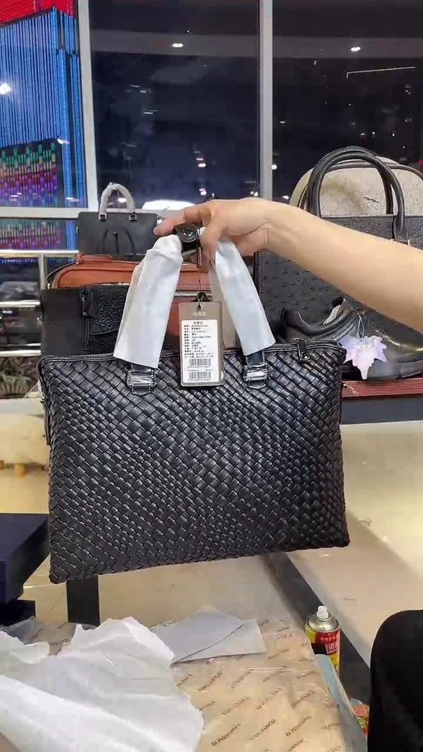 牛皮（革）韩爵绅士包包皮具404