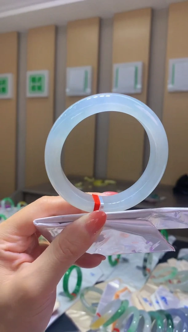 未镶嵌手镯翡翠- C21圈口 57.8全款9万 定金2万