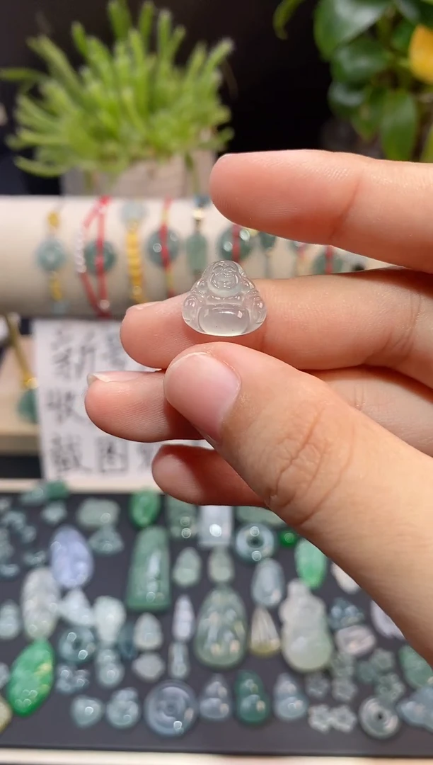 翡翠裸石翡翠佛公