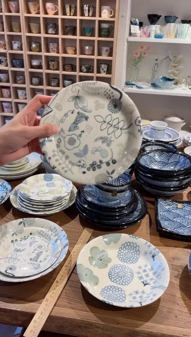 瓷片K****i孤品小熊漫步中盘