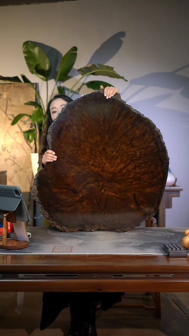 金丝楠满花葡萄瘤茶几