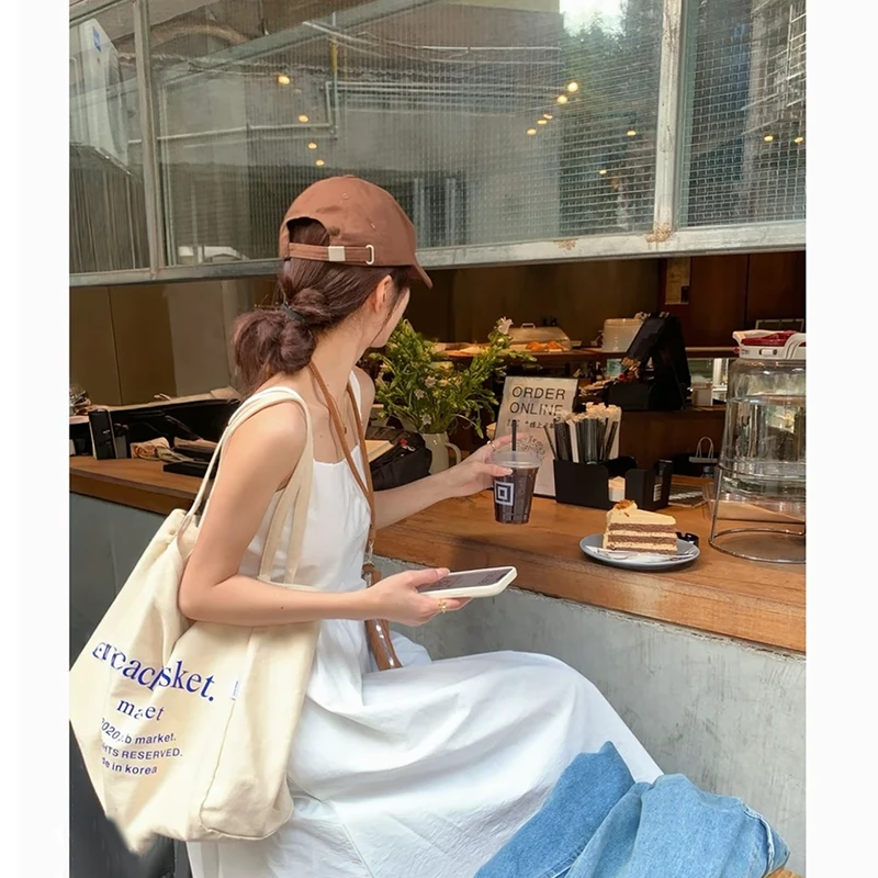 E101-200 韩国定制系列实体店品质高级设计感女装短袖上衣