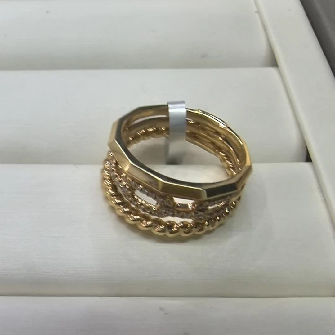 18K金钻石三环戒指气质轻奢时尚复古个性金色镶钻素款