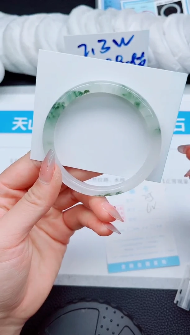 石英质玉手镯未镶嵌205-62