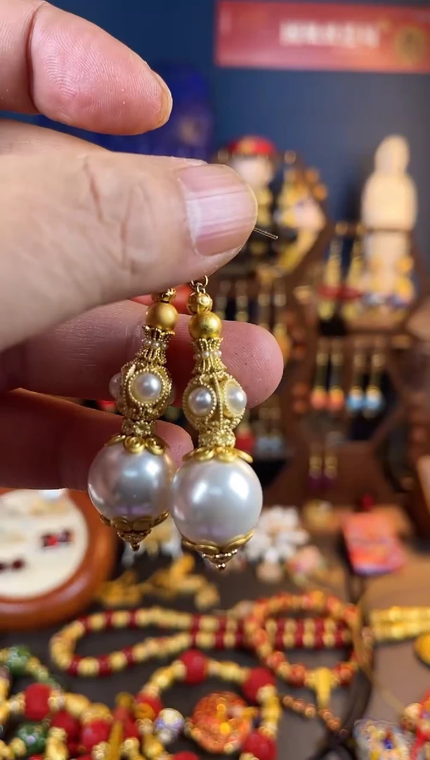 【闪购商品】臣妾做不到款耳钩