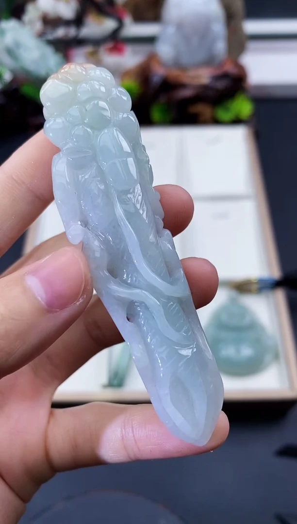 颈饰未镶嵌翡翠天然缅甸A货翡翠