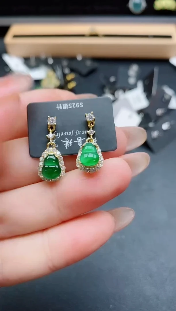 银S925镶嵌戒指翡翠1