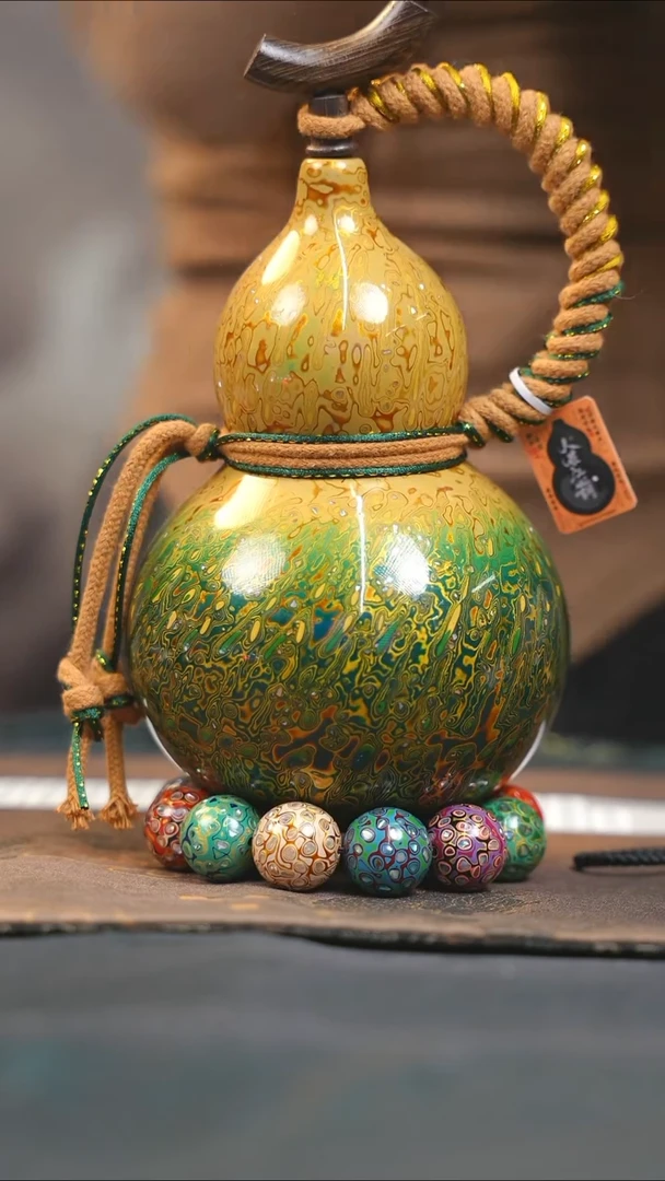 【闪购商品】WL257漆艺酒葫芦不包手串及旋转底座